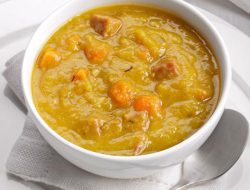 Pea & Ham Soup Slow Cooker Recipe